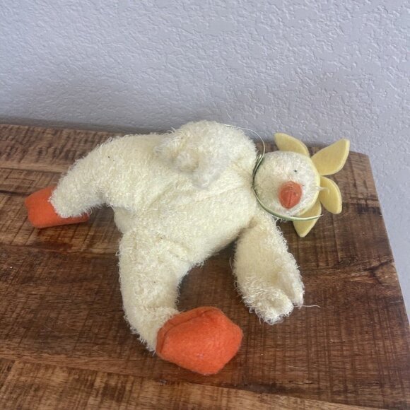 Bunnies By The Bay Dilly Chicken Plush Stuffed Animal Hallmark Yellow Orange - Picture 8 of 9